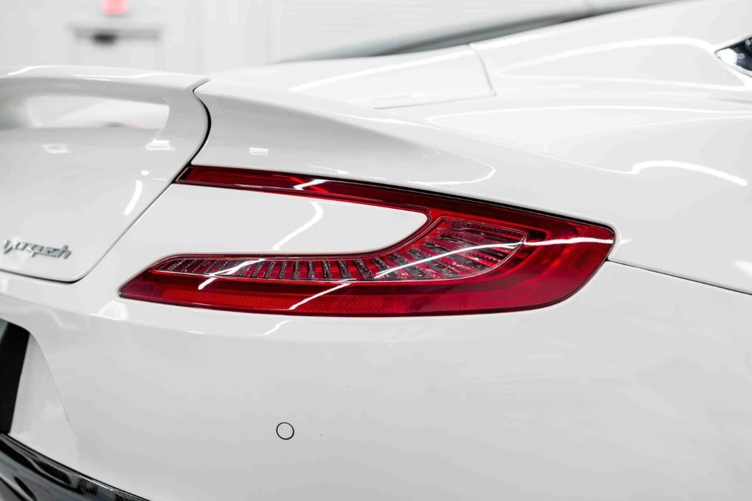 2016 Aston Martin Vanquish 2nd Gen - Image 19 of 31