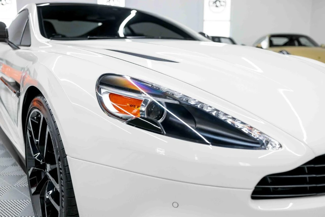 2016 Aston Martin Vanquish 2nd Gen - Image 14 of 31