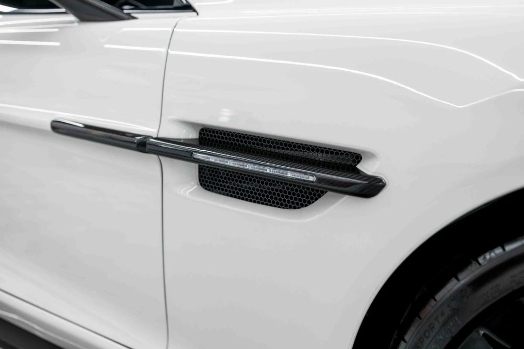 2016 Aston Martin Vanquish 2nd Gen - Image 15 of 31