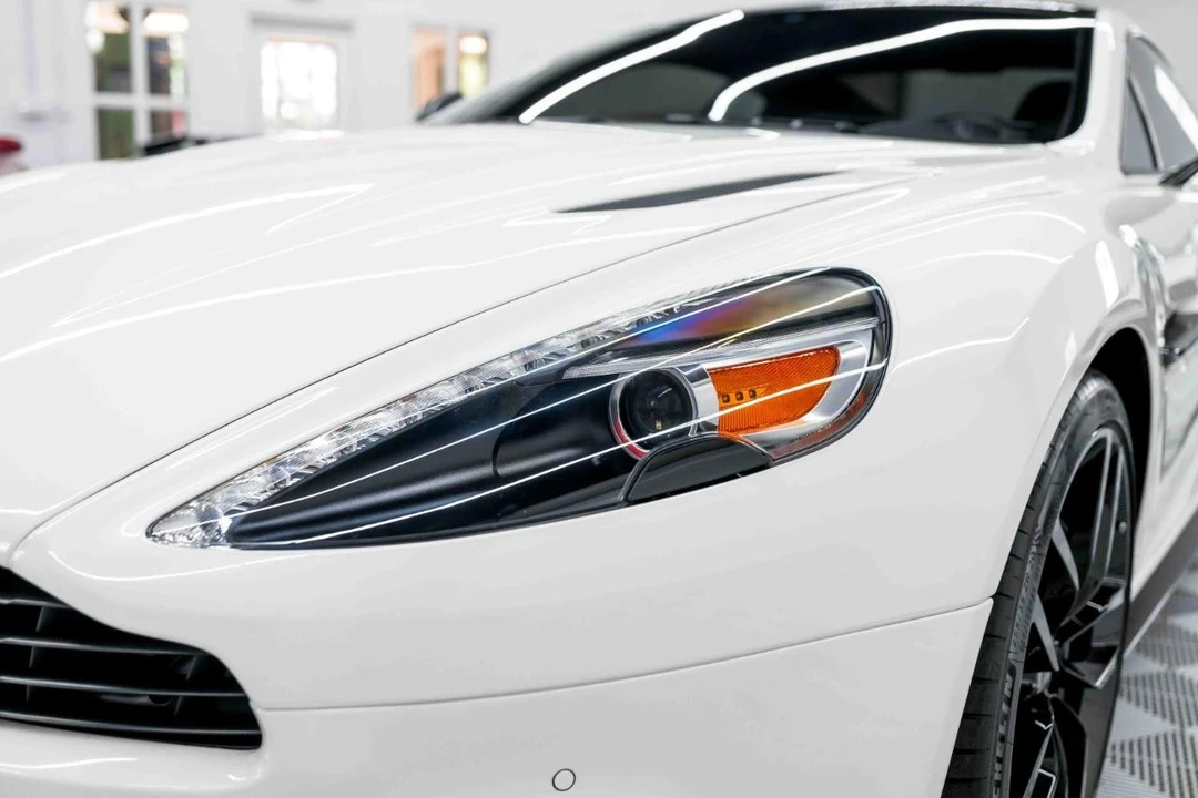 2016 Aston Martin Vanquish 2nd Gen - Image 12 of 31