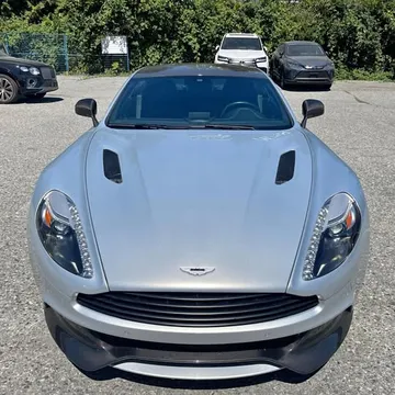2016 Aston Martin Vanquish Coupe V12