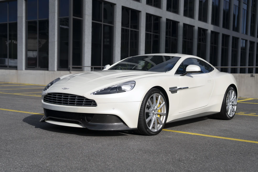 2016 Aston Martin Vanquish 2nd Gen - Image 3 of 31