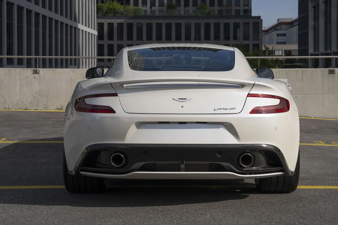 2016 Aston Martin Vanquish 2nd Gen - Image 6 of 31