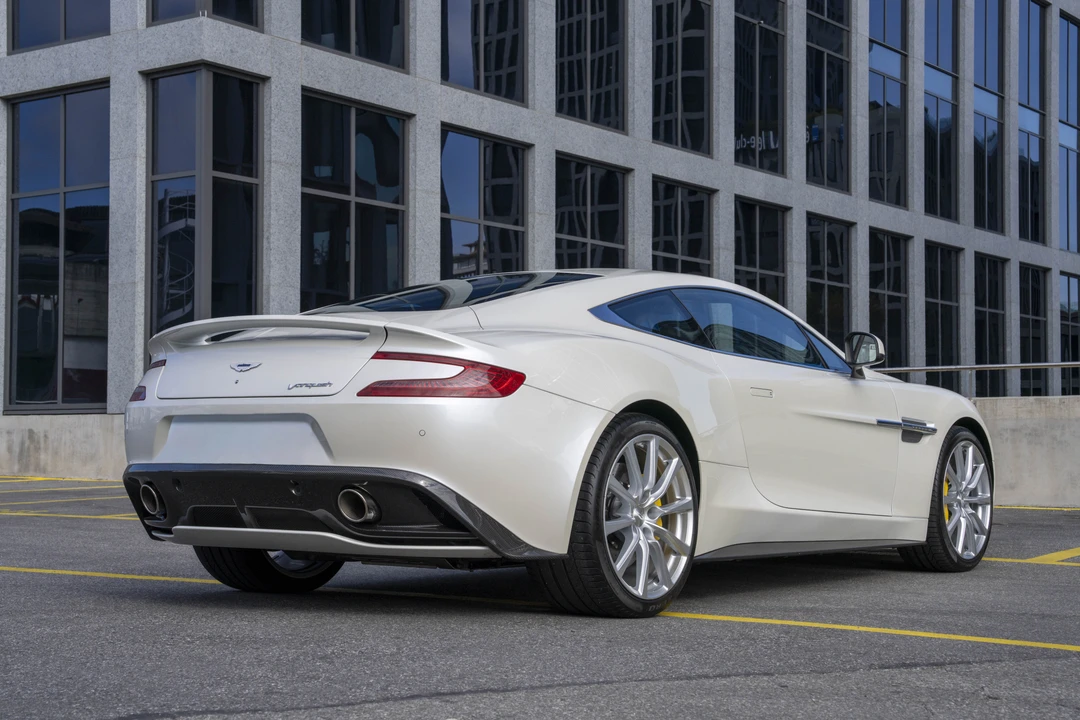 2016 Aston Martin Vanquish 2nd Gen - Image 23 of 31