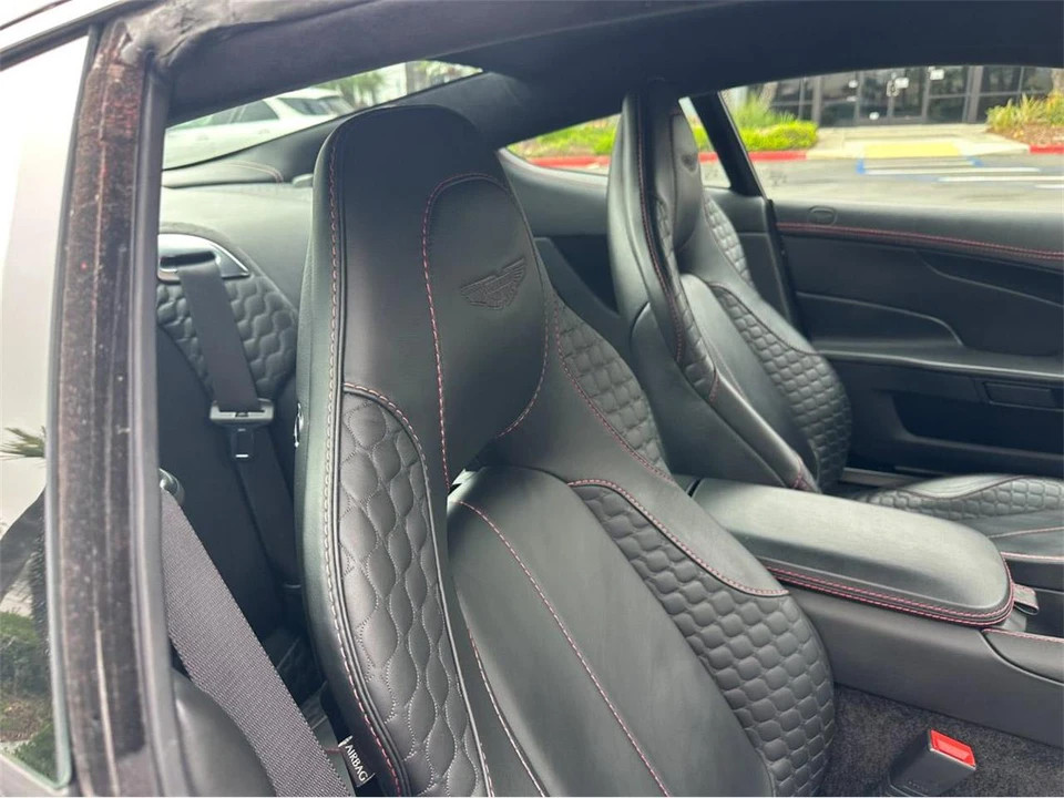 2016 Aston Martin Vanquish 2nd Gen - Image 31 of 31