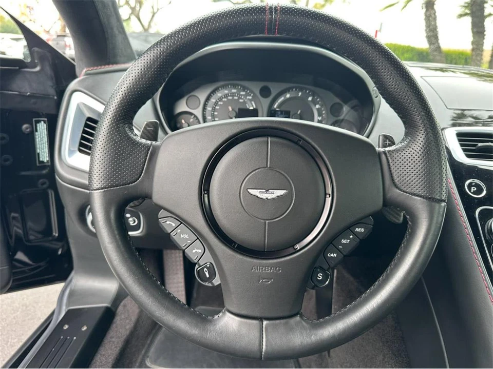 2016 Aston Martin Vanquish 2nd Gen - Image 24 of 31
