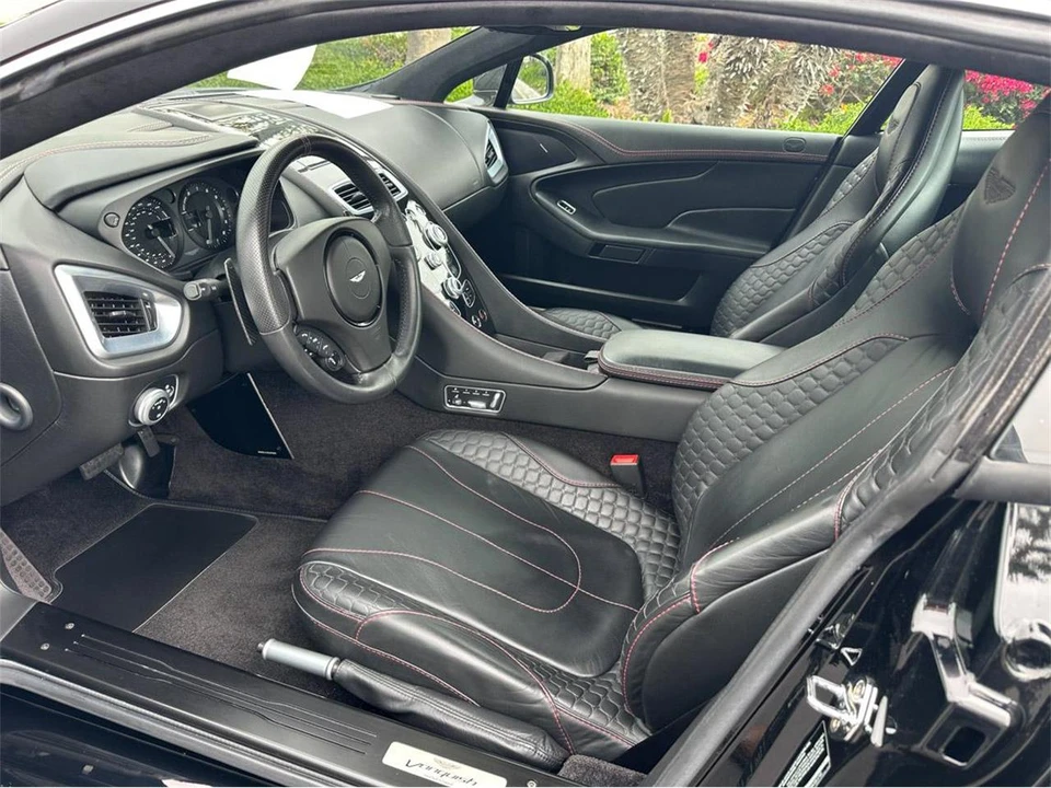 2016 Aston Martin Vanquish 2nd Gen - Image 22 of 31