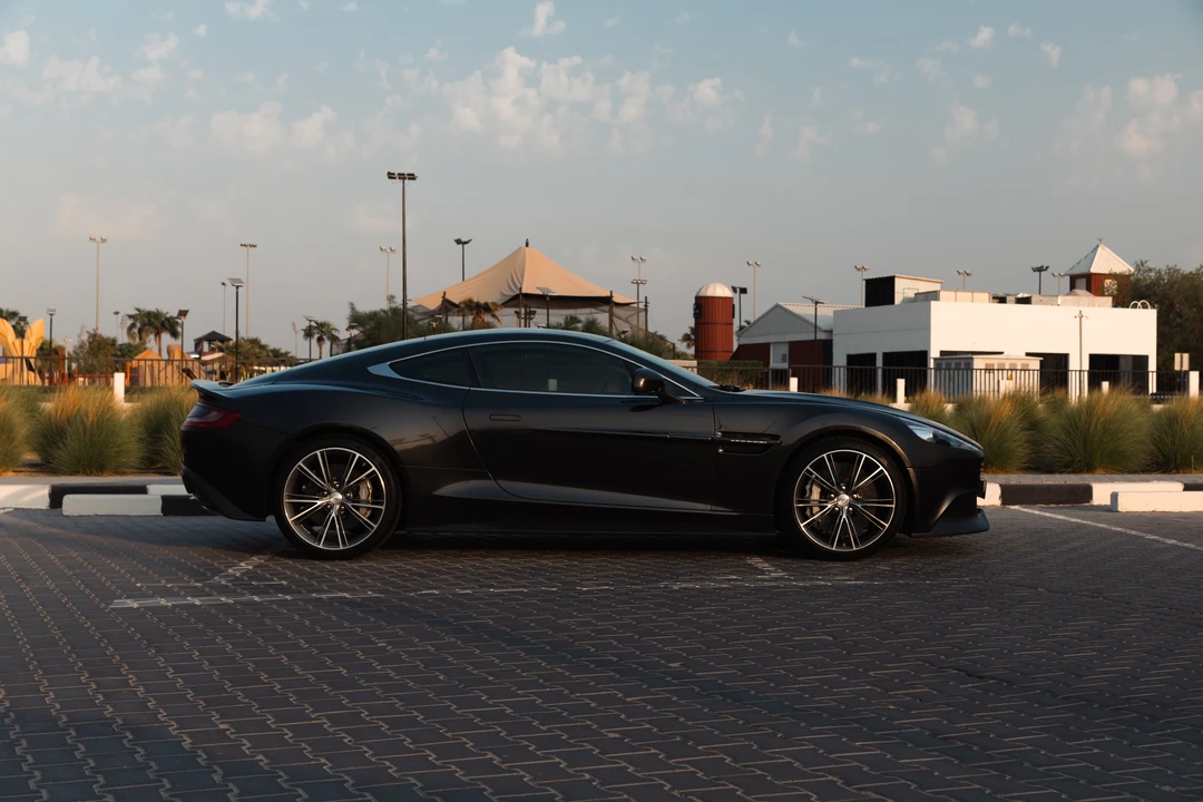 2016 Aston Martin Vanquish 2nd Gen - Image 4 of 31