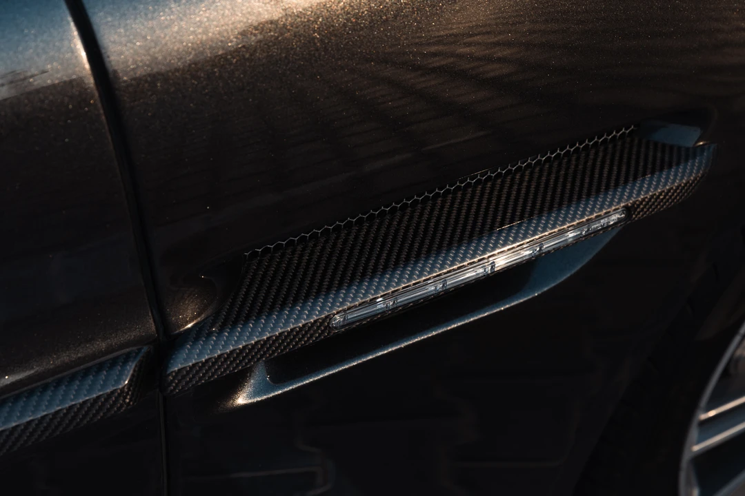 2016 Aston Martin Vanquish 2nd Gen - Image 20 of 31