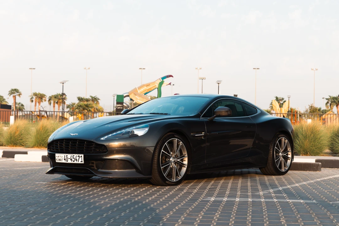 2016 Aston Martin Vanquish 2nd Gen - Image 9 of 31