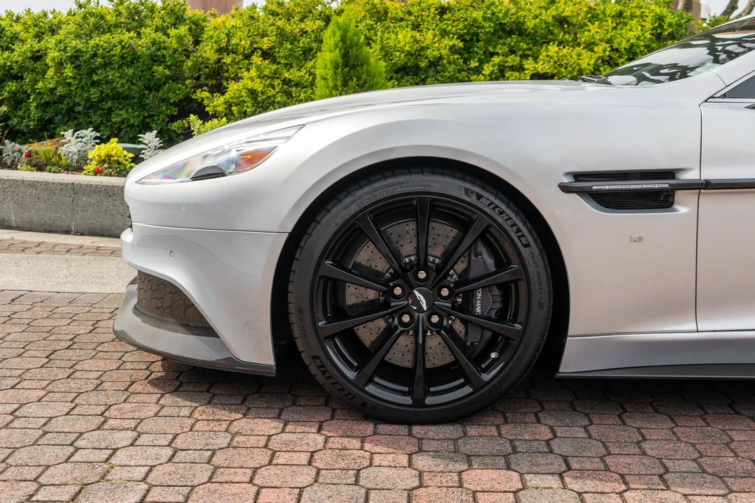 2016 Aston Martin Vanquish 2nd Gen - Image 3 of 31