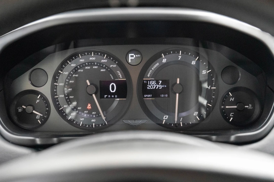 2016 Aston Martin Vanquish 2nd Gen - Image 5 of 31