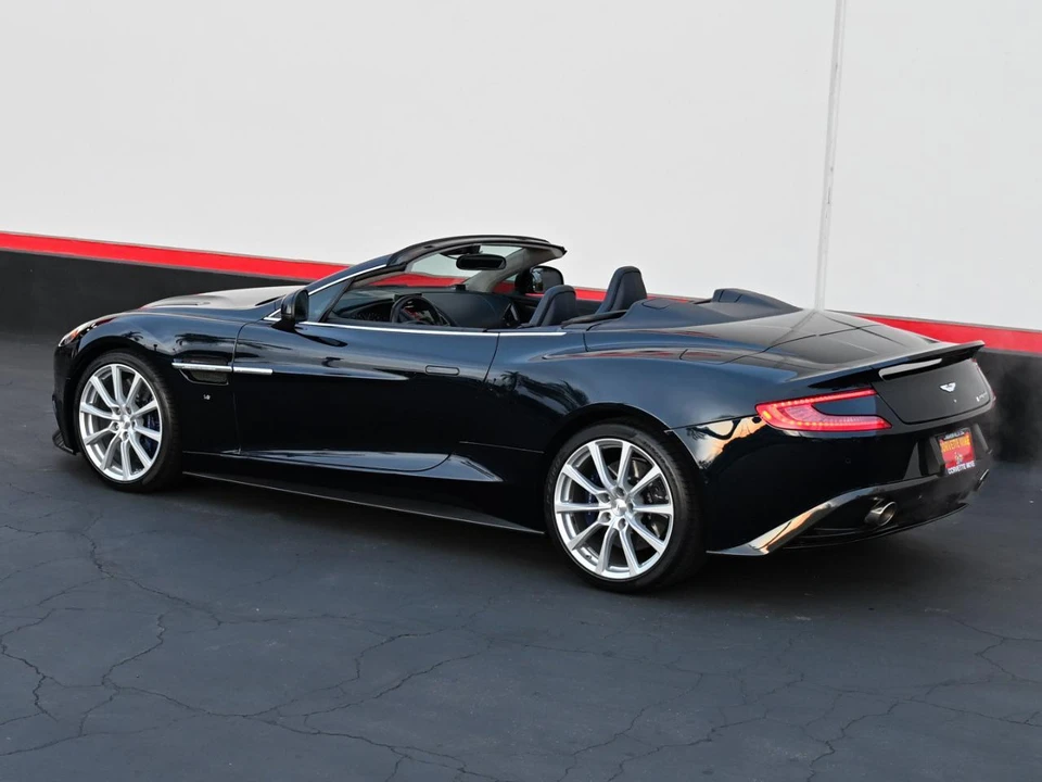 2016 Aston Martin Vanquish 2nd Gen - Image 8 of 12