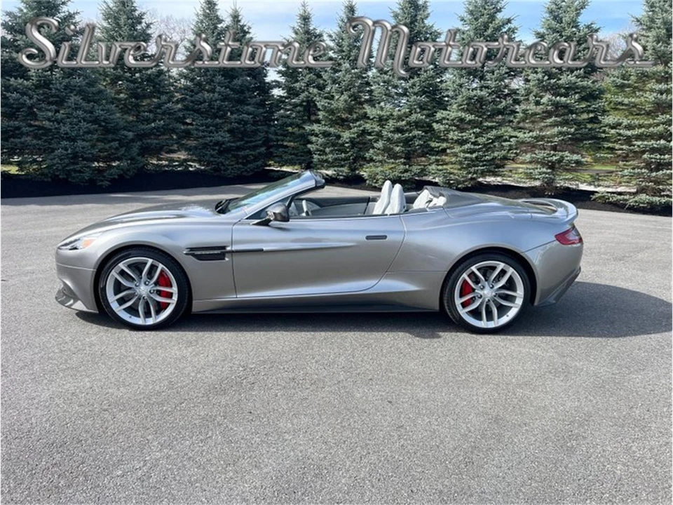2016 Aston Martin Vanquish 2nd Gen - Image 27 of 31