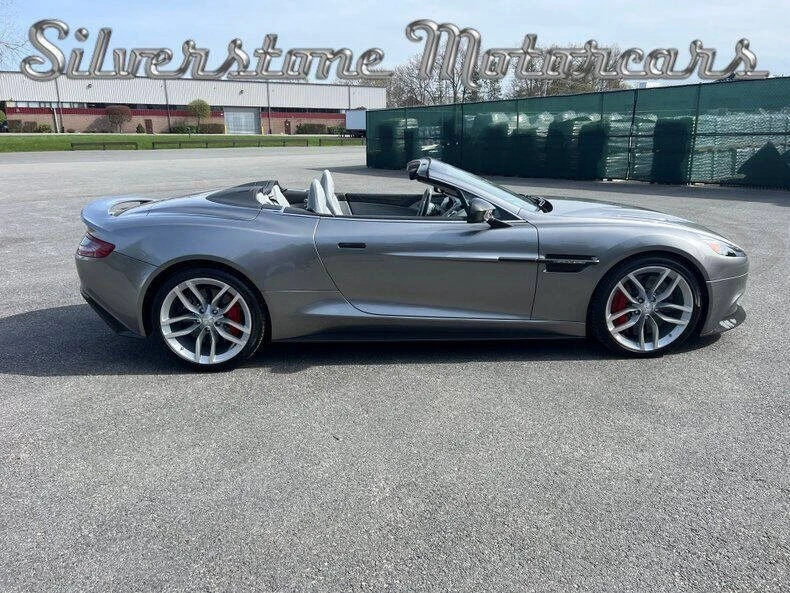 2016 Aston Martin Vanquish 2nd Gen - Image 9 of 20