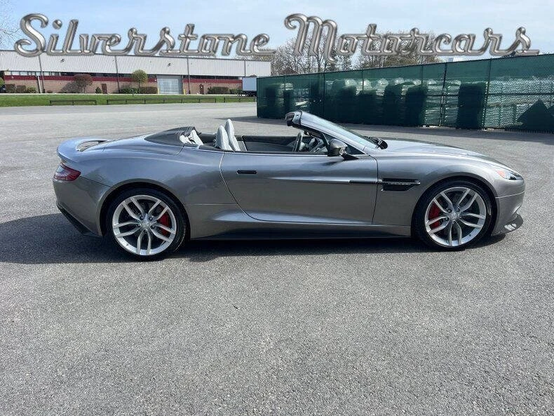 2016 Aston Martin Vanquish 2nd Gen - Image 9 of 20