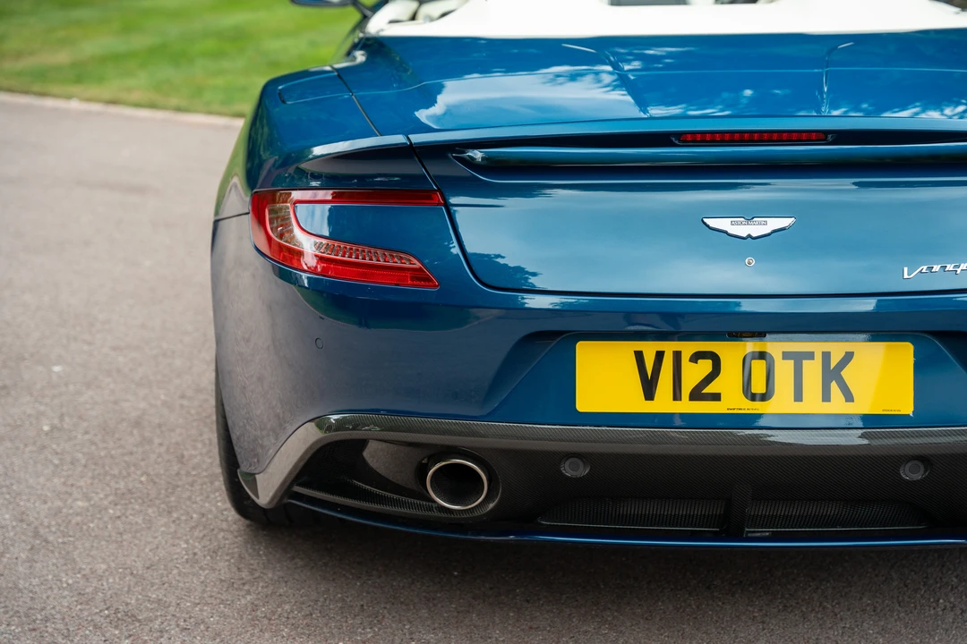 2016 Aston Martin Vanquish 2nd Gen - Image 28 of 31