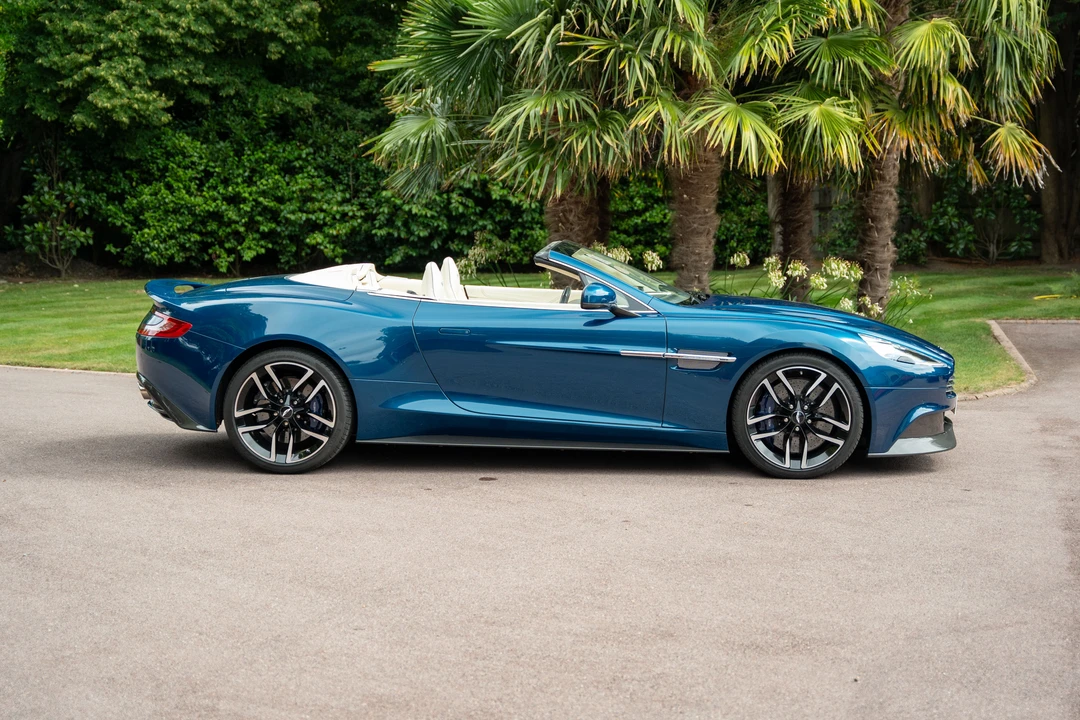 2016 Aston Martin Vanquish 2nd Gen - Image 4 of 31