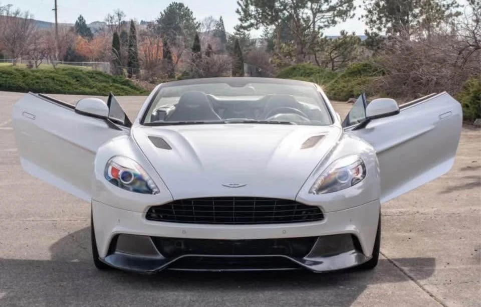 2016 Aston Martin Vanquish 2nd Gen - Image 2 of 6
