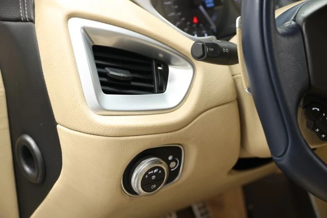 2016 Aston Martin Vanquish 2nd Gen - Image 18 of 21