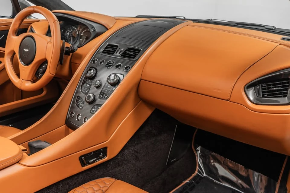 2016 Aston Martin Vanquish 2nd Gen - Image 13 of 19