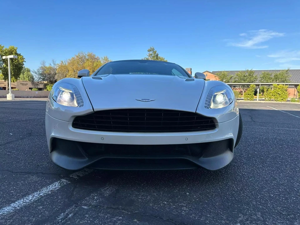 2016 Aston Martin Vanquish 2nd Gen - Image 18 of 31