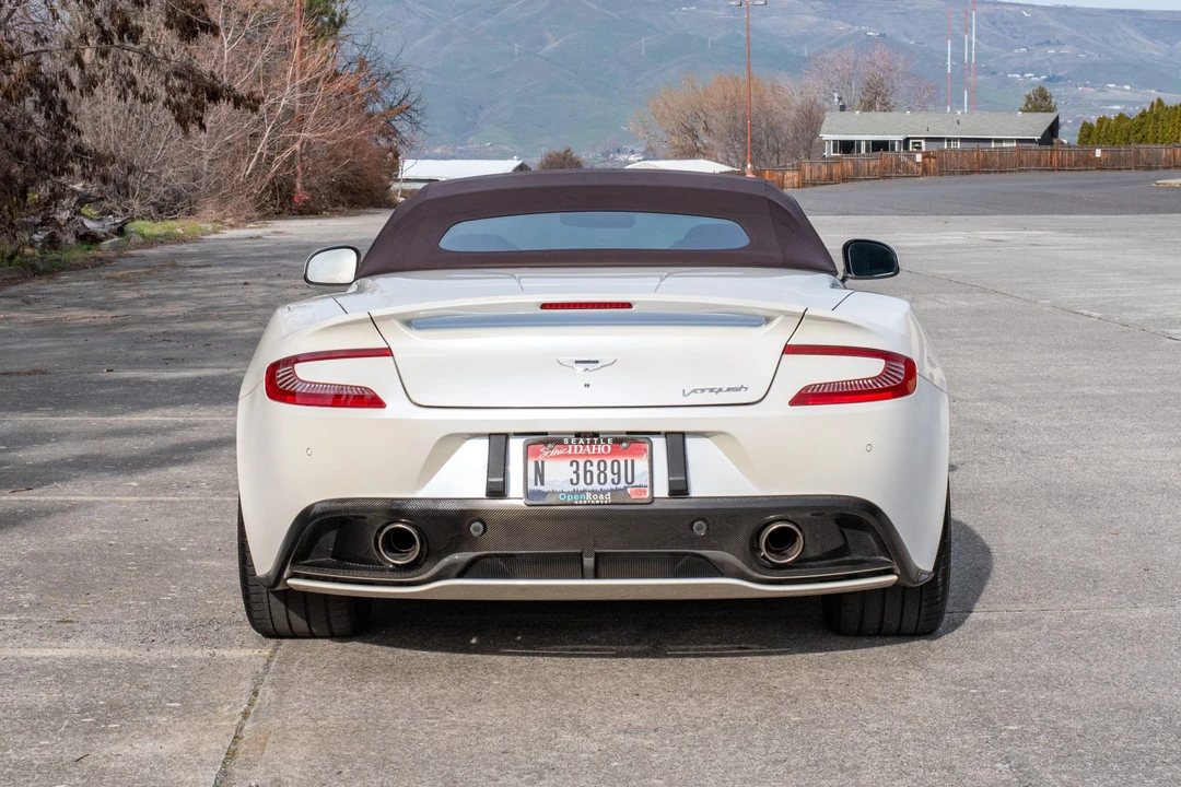 2016 Aston Martin Vanquish 2nd Gen - Image 14 of 31