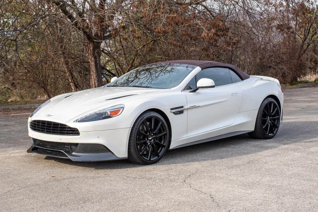 2016 Aston Martin Vanquish 2nd Gen - Image 11 of 31