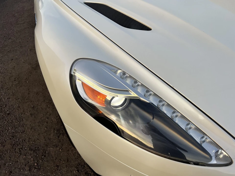 2016 Aston Martin Vanquish 2nd Gen - Image 19 of 31