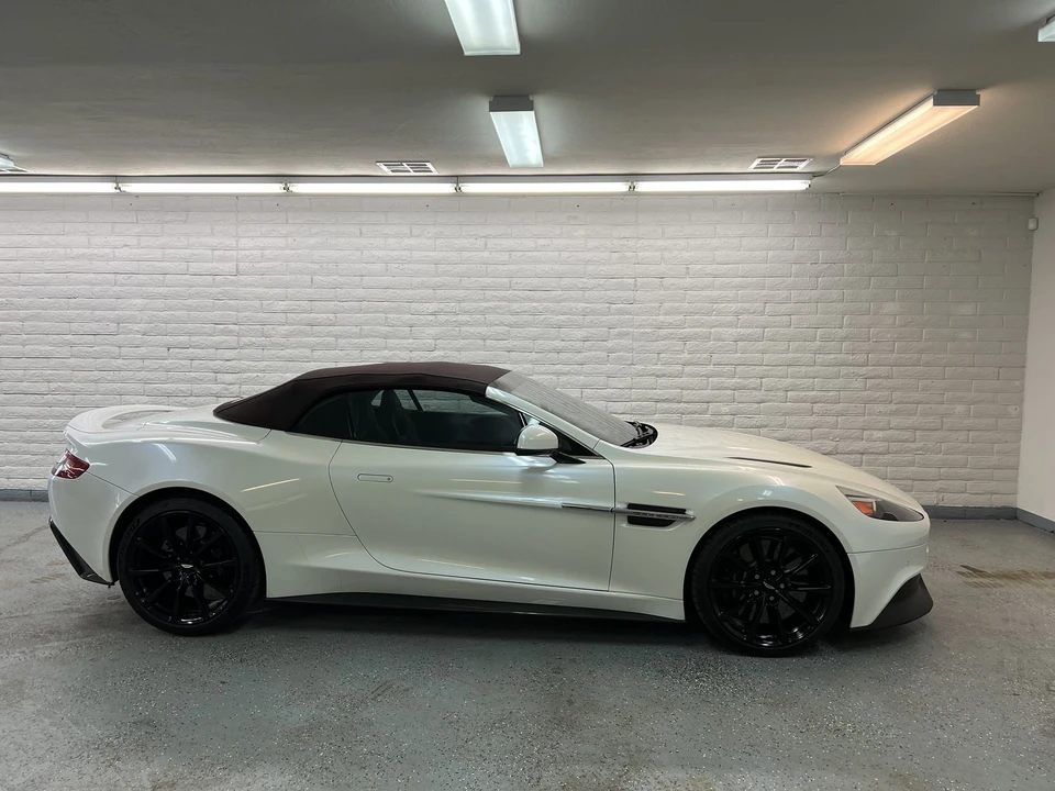 2016 Aston Martin Vanquish 2nd Gen - Image 3 of 31