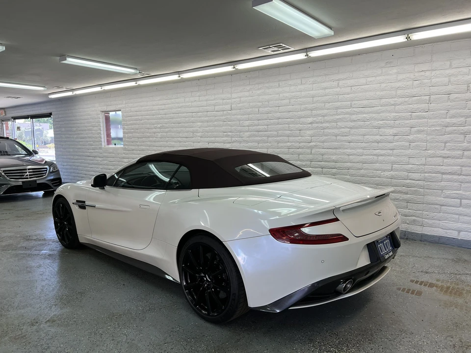 2016 Aston Martin Vanquish 2nd Gen - Image 5 of 31