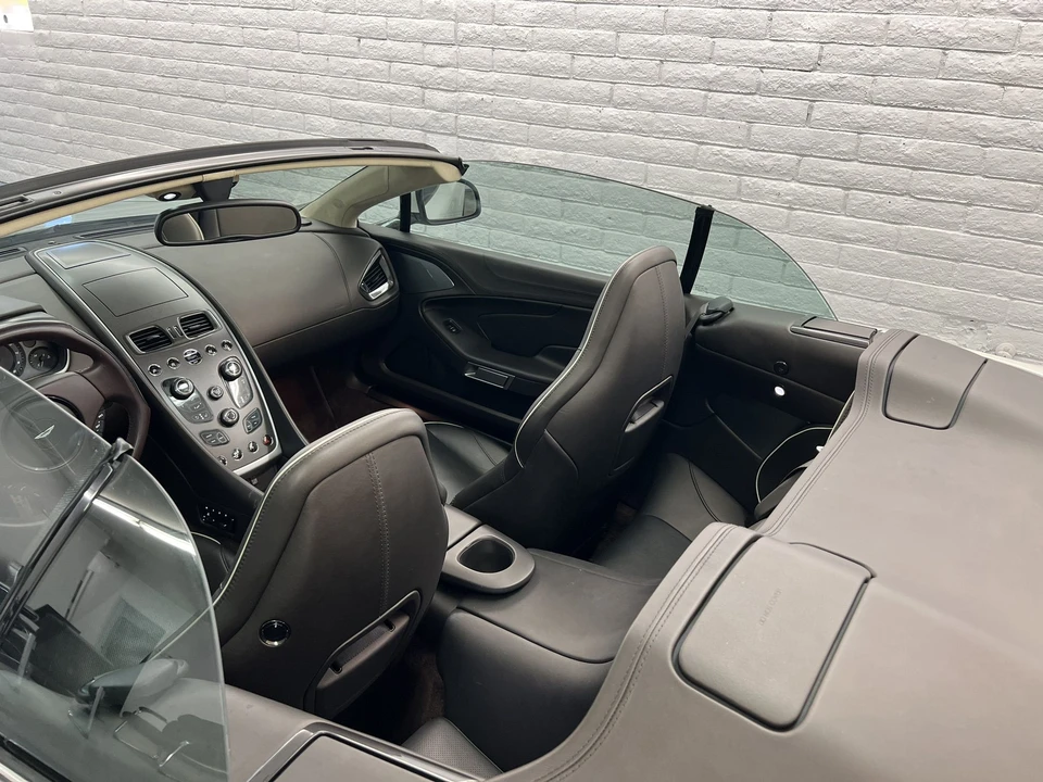 2016 Aston Martin Vanquish 2nd Gen - Image 12 of 31