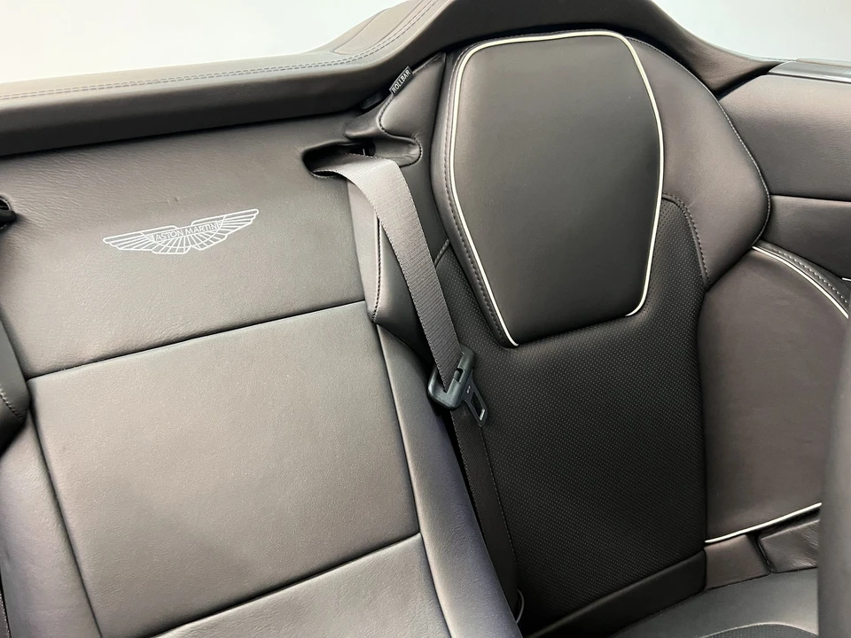 2016 Aston Martin Vanquish 2nd Gen - Image 26 of 31