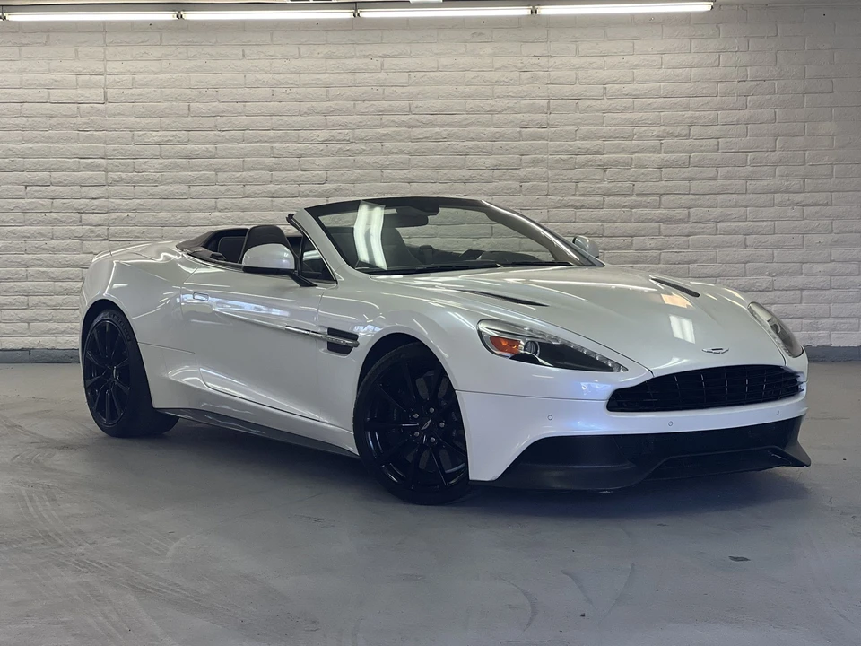2016 Aston Martin Vanquish 2nd Gen - Image 2 of 31