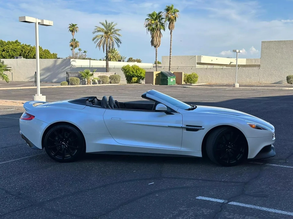 2016 Aston Martin Vanquish 2nd Gen - Image 7 of 31