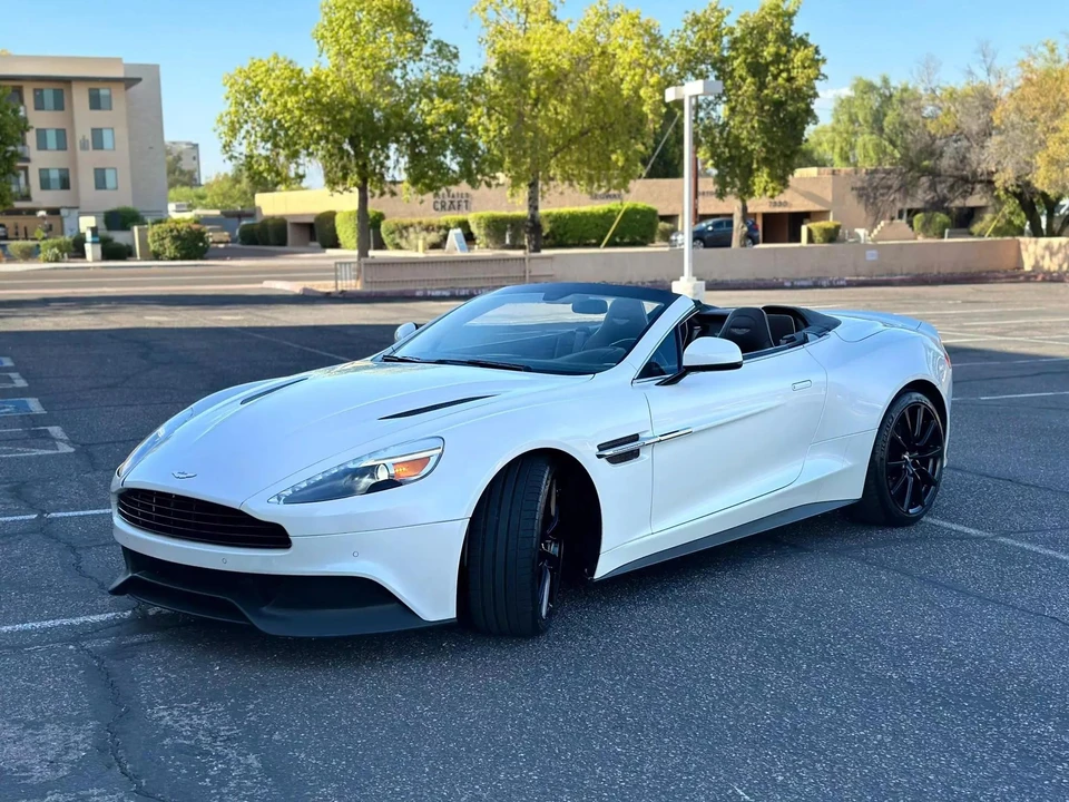 2016 Aston Martin Vanquish 2nd Gen - Image 2 of 31