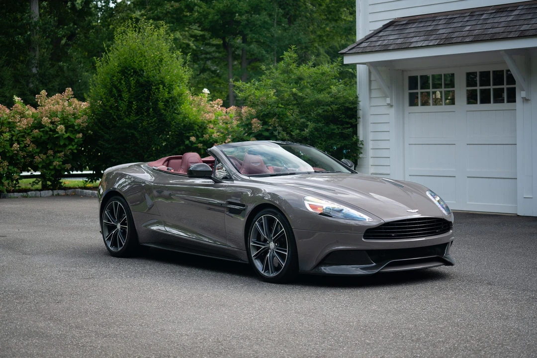 2016 Aston Martin Vanquish 2nd Gen - Image 4 of 31
