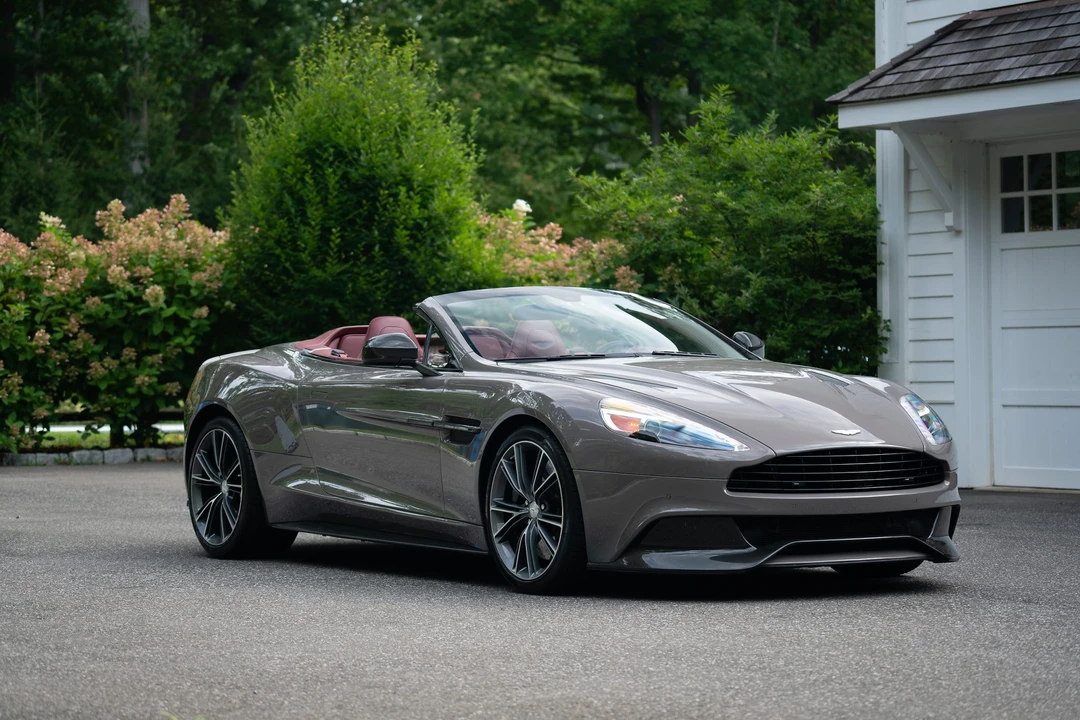 2016 Aston Martin Vanquish 2nd Gen - Image 5 of 31
