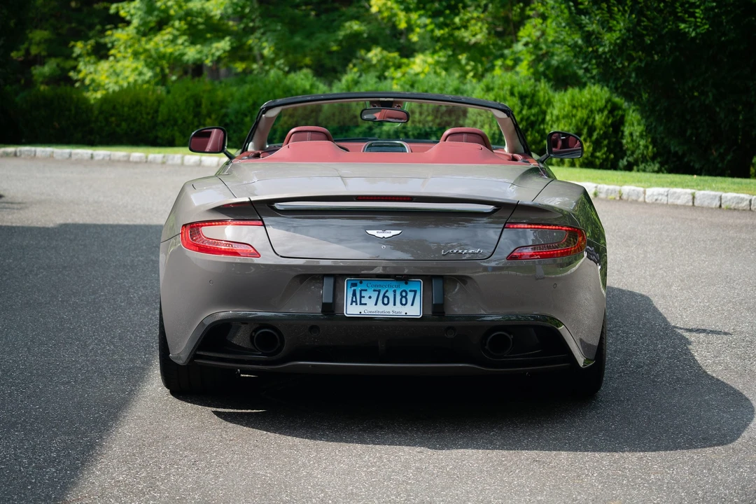 2016 Aston Martin Vanquish 2nd Gen - Image 15 of 31