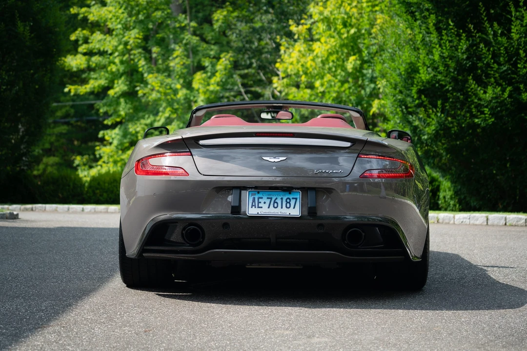 2016 Aston Martin Vanquish 2nd Gen - Image 16 of 31
