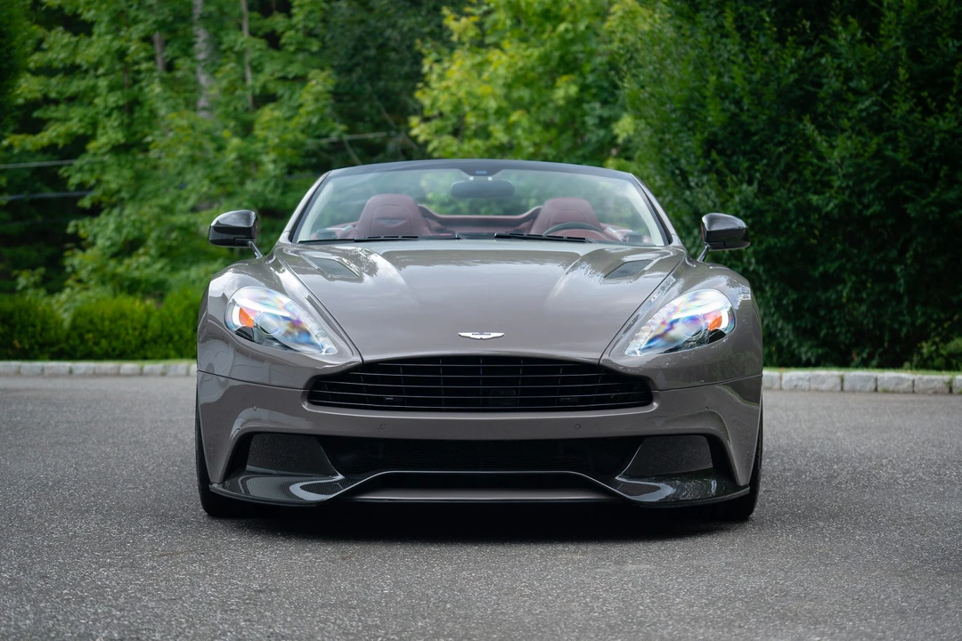 2016 Aston Martin Vanquish 2nd Gen - Image 27 of 31
