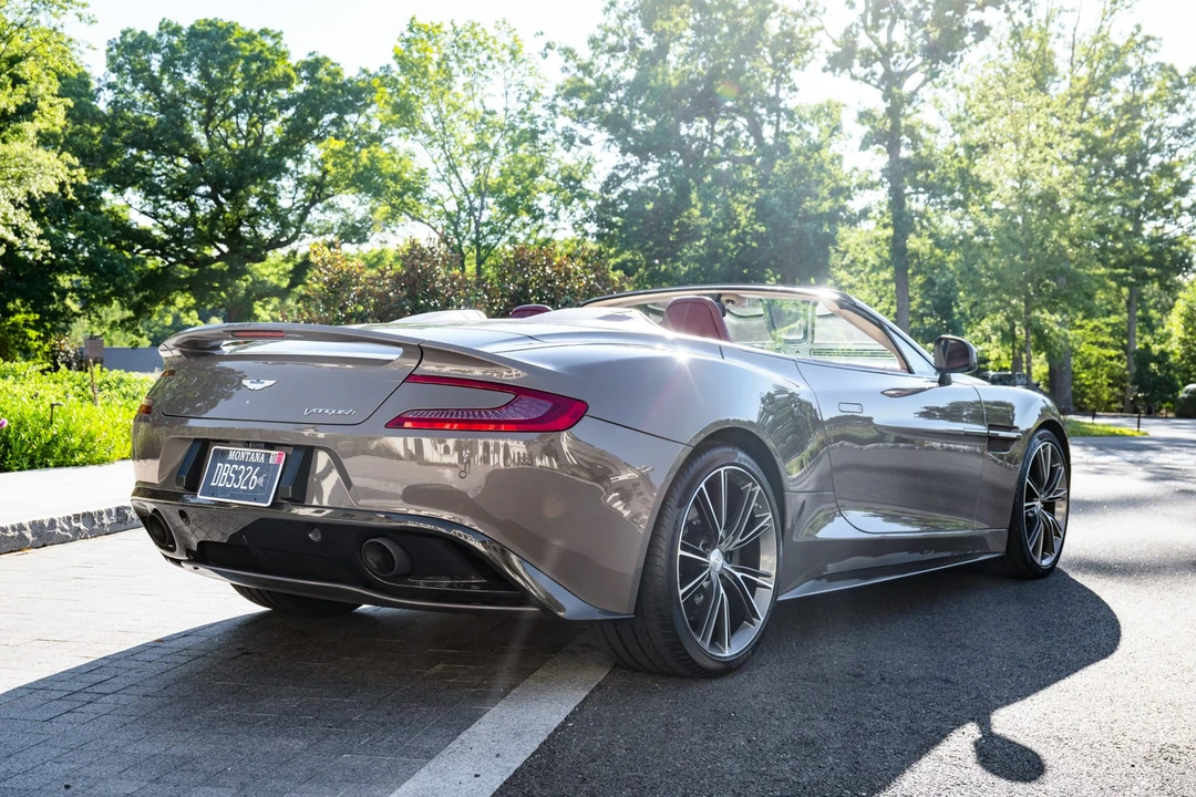 2016 Aston Martin Vanquish 2nd Gen - Image 5 of 31