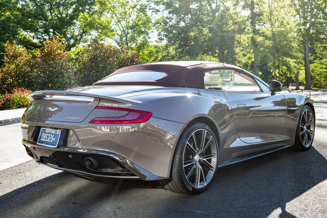 2016 Aston Martin Vanquish 2nd Gen - Image 13 of 31