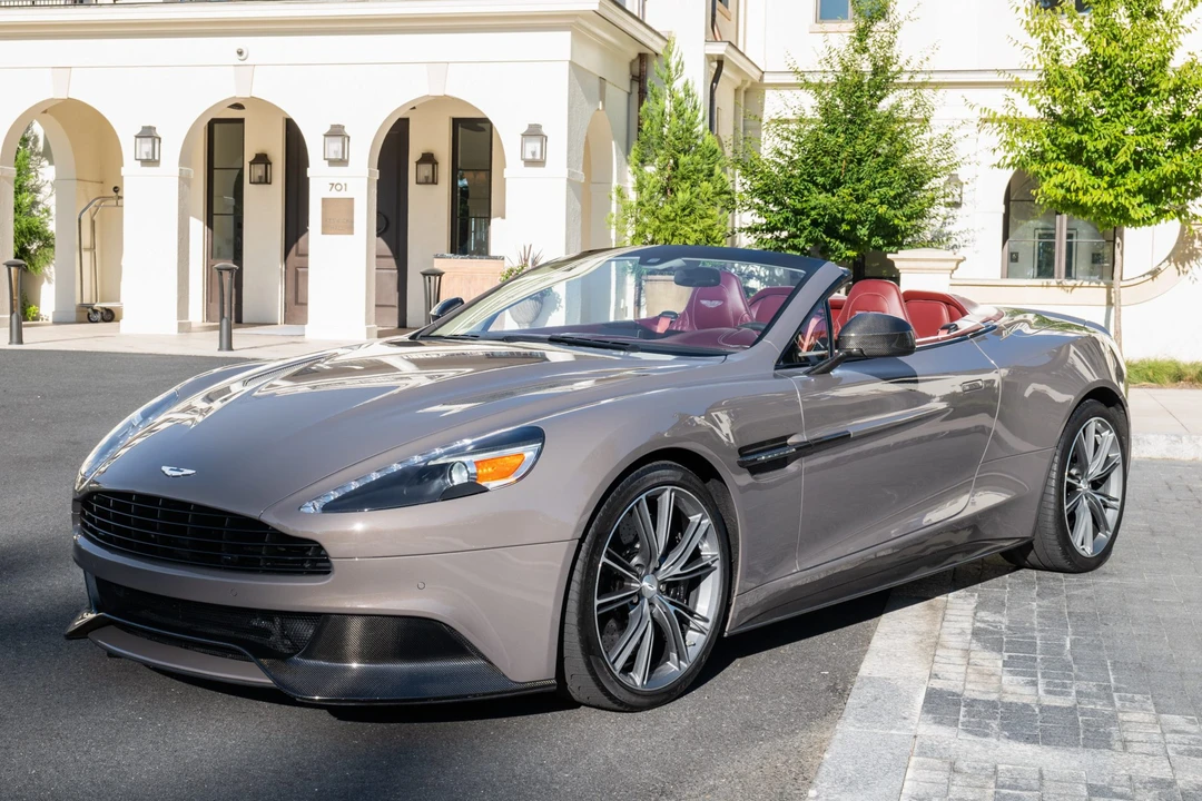 2016 Aston Martin Vanquish 2nd Gen - Image 2 of 31