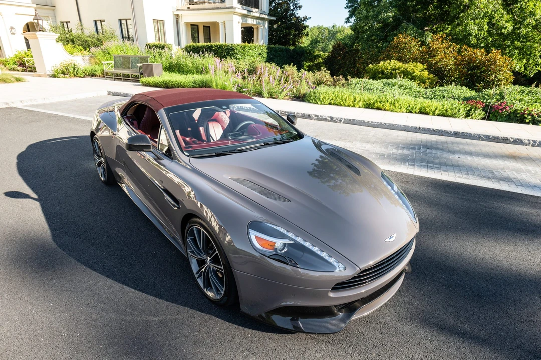 2016 Aston Martin Vanquish 2nd Gen - Image 17 of 31