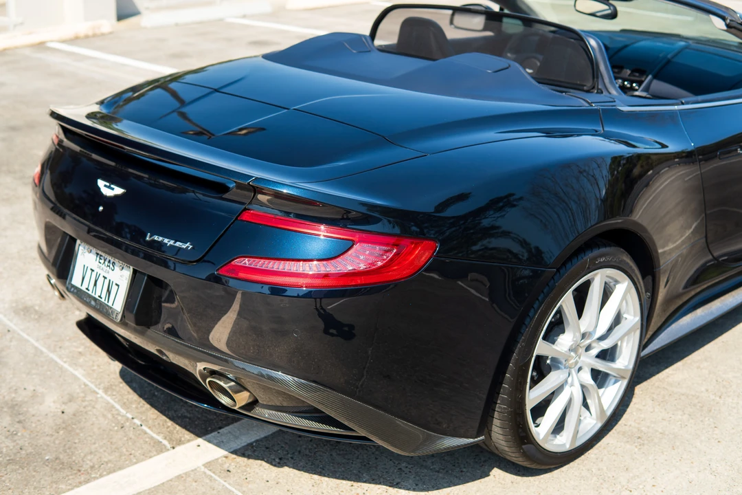 2016 Aston Martin Vanquish 2nd Gen - Image 30 of 31