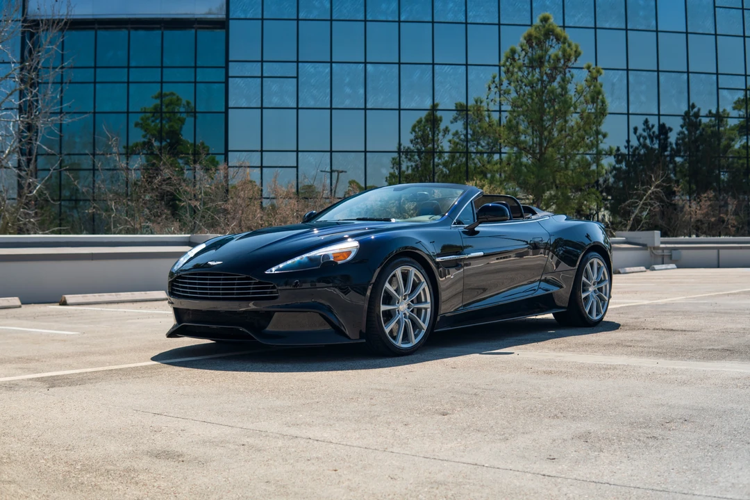2016 Aston Martin Vanquish 2nd Gen - Image 5 of 31