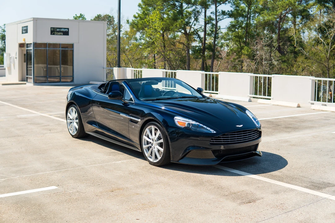 2016 Aston Martin Vanquish 2nd Gen - Image 15 of 31