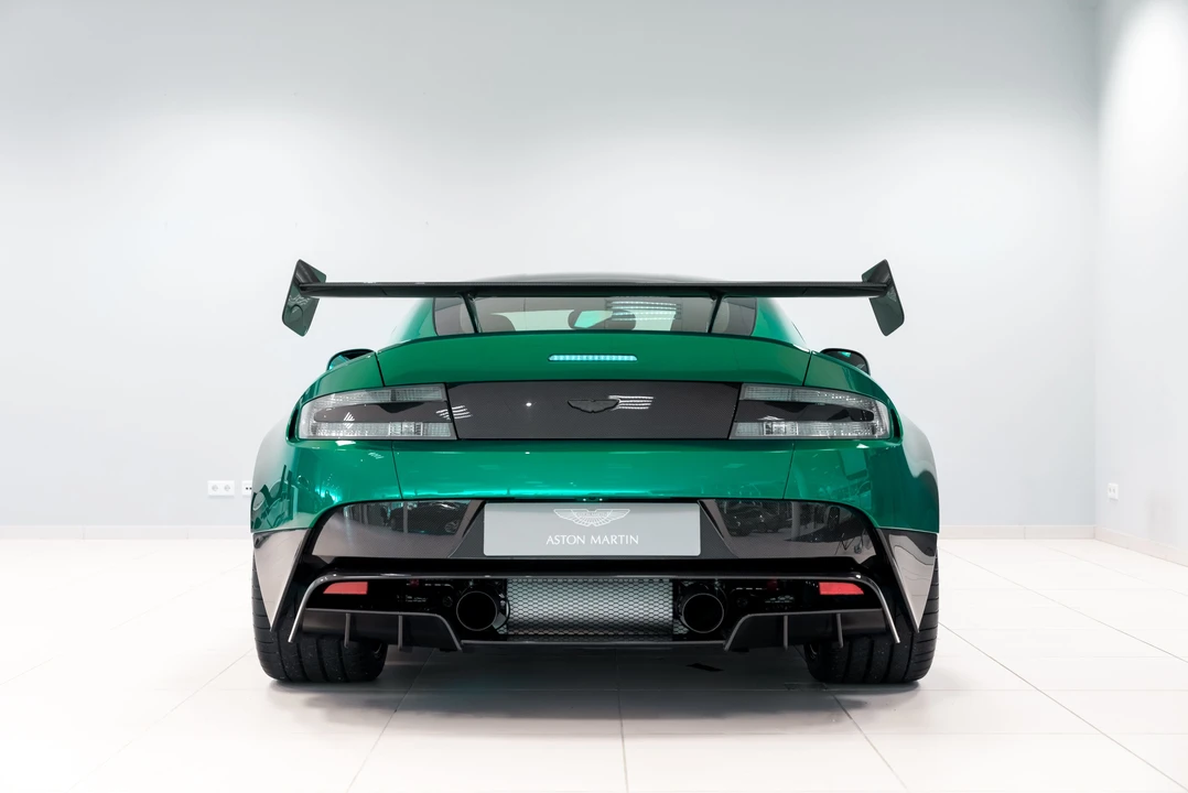 2016 Aston Martin V12 Vantage (2010-2018) - Image 11 of 31