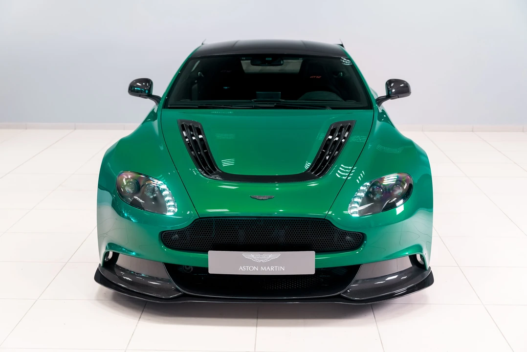 2016 Aston Martin V12 Vantage (2010-2018) - Image 7 of 31
